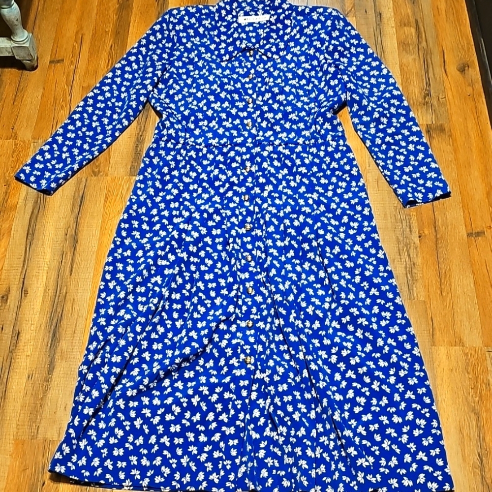 Ms ChausBlue Floral Maxi Dress With Belt And Removable Shoulder Pads Size 8